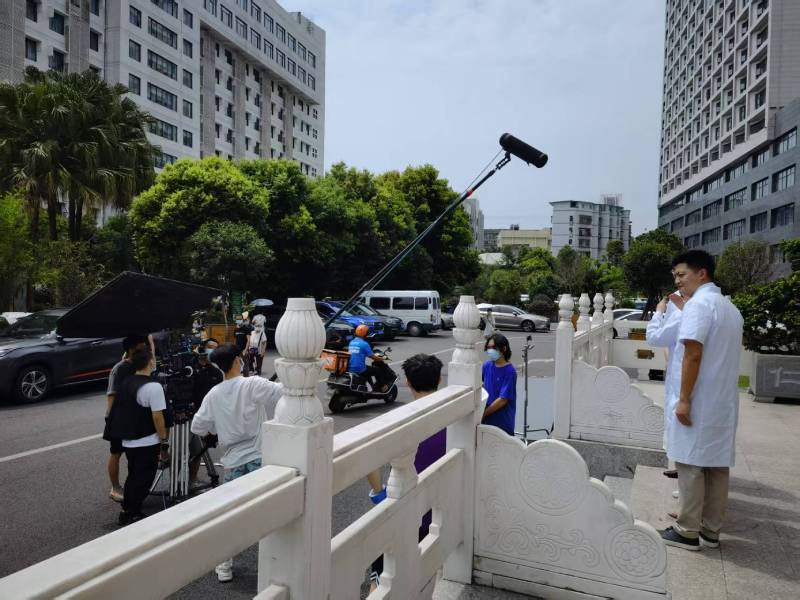 华容区广告片拍摄公司低成本实现高规格制作的诀窍